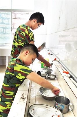过慧易折，情深不寿经典名句