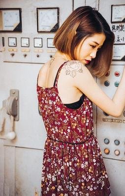 都小当人死心别声手的文字句子