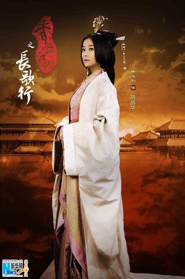 巴黎美人读后感10篇