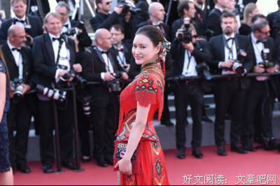 关于邓超予《予香袅袅》的句子