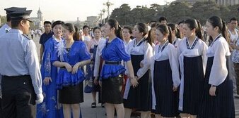 “我初夜卖了8000块。”