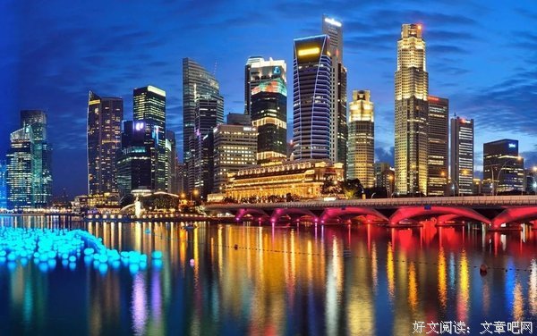 我使劲握紧的么气国留不住的美好。优美的句子