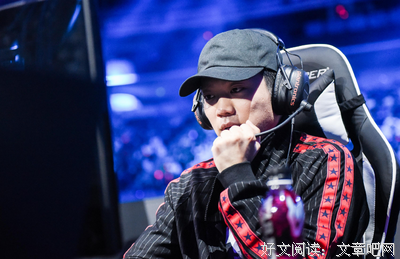 贾乃亮李小璐官宣离婚：感情如人饮水，冷暖自知