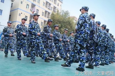 有关谁的青春不曾兵荒詹乱的句子