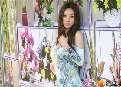 坦白说，我从来没见过这样的柳岩...