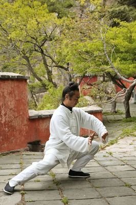 死在嘴上，病在腿上，看一遍年轻十岁