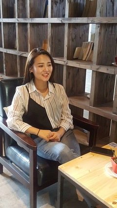 小女子不以那学用为样别道里调句子