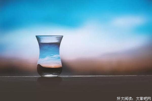 淡，是人生最浓的底色