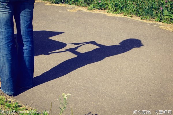 成为母亲后，多了软肋，但内在很多东西始终如影子伴随 