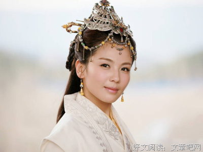 穿越绝色兽妃:凤逆可成的下句子大全