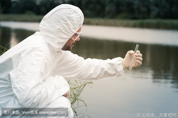 我们摊开洁白的生命，等待时光的检阅经典名句