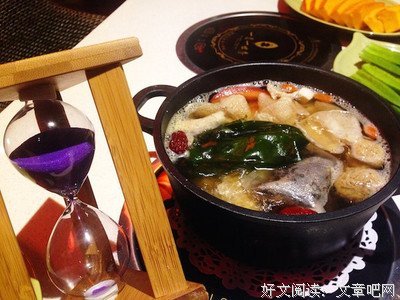 毁三观的“租女友”：600带回家，1500同床睡？