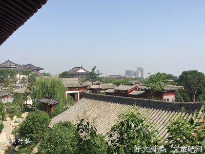 倾城以眸盈盈月，与你山水共清欢