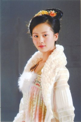 关于大漠谣的优美句子