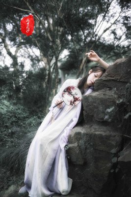 有关画骨成沙的句子
