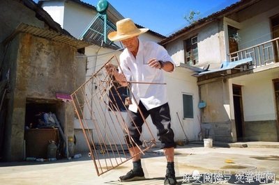“83岁收废品老人，为抗击肺炎捐了1万块”丨理想主义者们