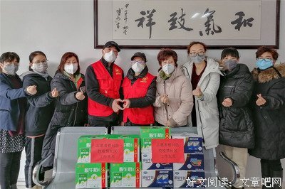 门外是疫情，家里有温暖