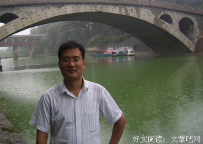 关于凤冠霞的座右铭