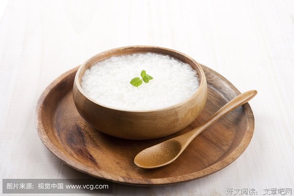 女经理讲述：拒绝富二代，我嫁给为我熬粥7年的软饭男