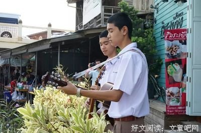 这种话怎么好意思白天说……