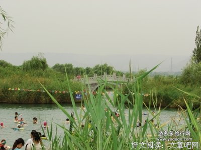 《处女泉》的影评大全
