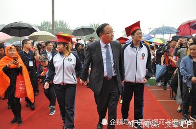 有关人生征途的句子