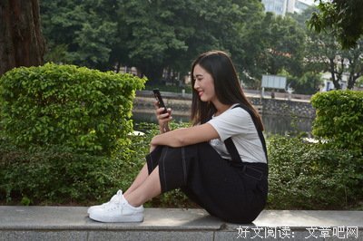 自恋为我抵御了岁月的滚滚风尘（罗西）