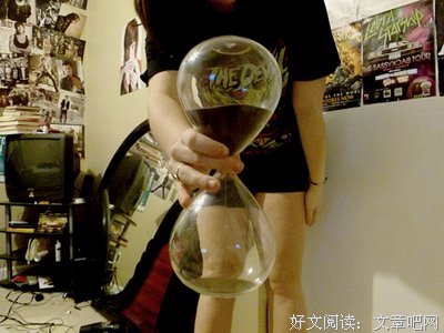 沙漏家他下的沙优美的句子