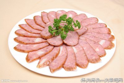 翠说：哈尔滨红肠
