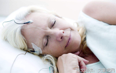 被垃圾睡眠侵蚀的成年人，别再糟蹋自己了