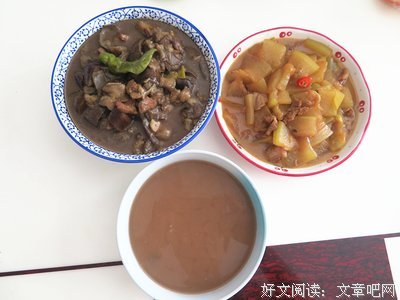 公公领13岁的私生女回家，婆婆一碗热饭泼她一身“贱人的种，滚出