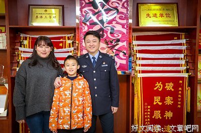 ⊱19年前，他的一句话令千万人泪崩：英雄，只愿你平安归来