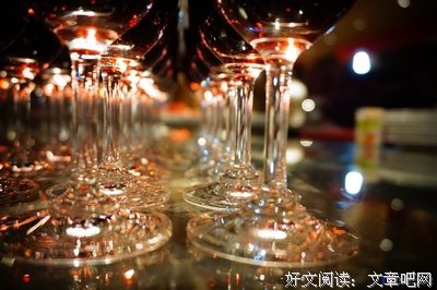 描写灯红酒绿的经典句子