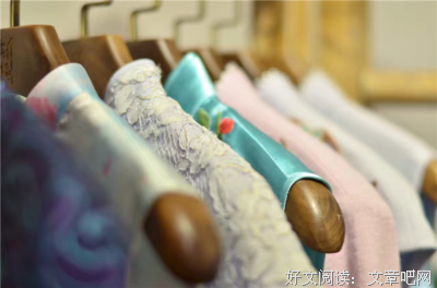 都在求变，但有些不变的，即便终要归于落寞，但留在心中的是不变