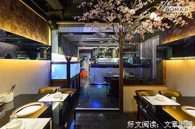 拾花酿春，饮一壶花枝春满