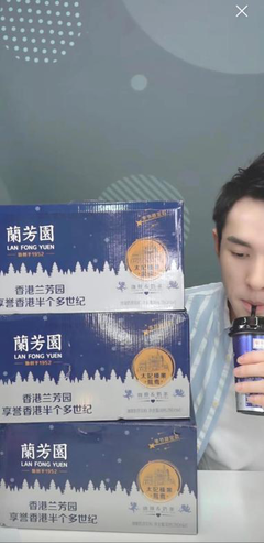 凭什么是薇娅 ？