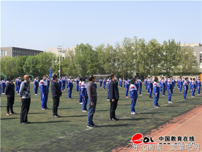 这一刻，我觉得一切付出都是值得的……