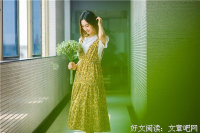 后公公来袭，婆婆身穿性感小内内去倒贴