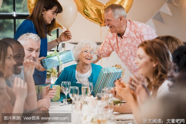 老女人的骄傲。