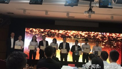 为什么又帅又高薪的他没有女朋友？因为他是……