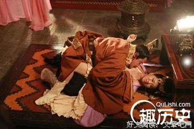 中年男女，这3种情况下最容易“出轨生情”，尤其第3种