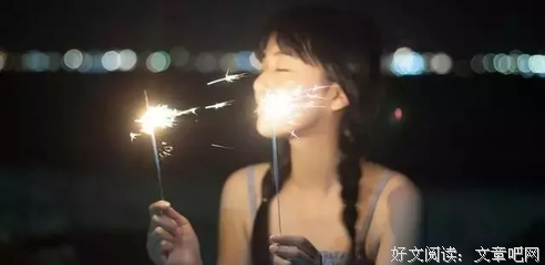 “结婚三年，老公跟着小三跑了，看这个女人如何把一手烂牌打好”