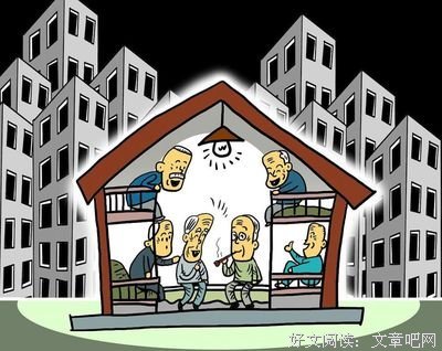 79岁母亲被儿子活埋，得救后第一句话却是：“我自己爬进去的”