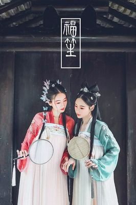 缘靠天安排，情靠人善待，心靠人换来。