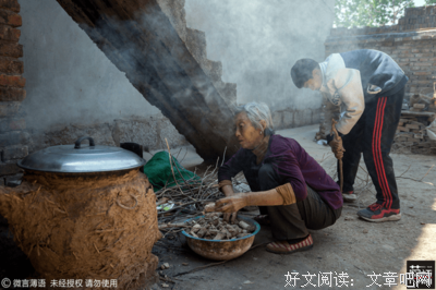 奶奶养大的亲孙子,都看吧
