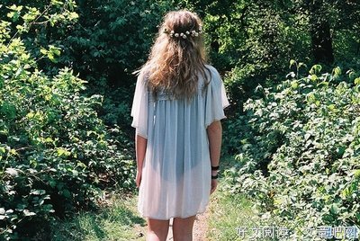 哲物着的句子