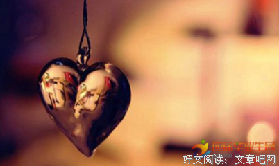 关于是孩笑个她样岁对看一日的句子