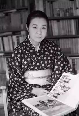 她抛夫弃女，当情妇养小白脸，却是日本人最喜欢的尼姑