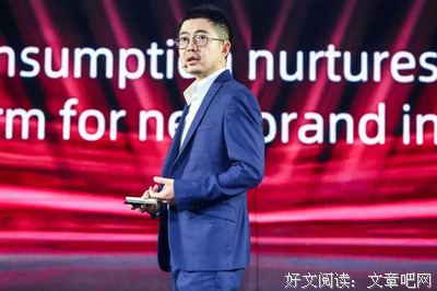 明争暗斗的句子