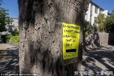 “分手吧，我不要一个摆地摊的男友。”